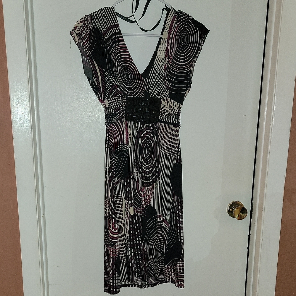 Bisou Bisou Black and White Sheath Dress with Flutter Cap Sleeves - Picture 2 of 7
